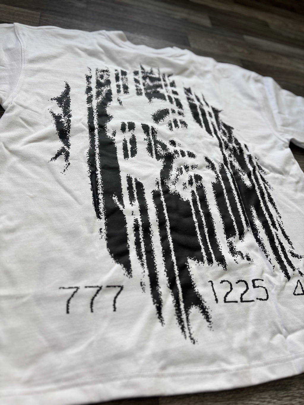 Jesus tee